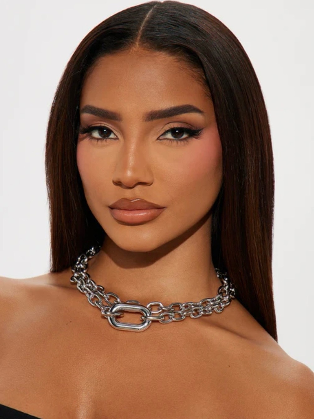 Chunky Silver Chain Link Choker Necklace - Women's Jewelry - Picture 5 of 6